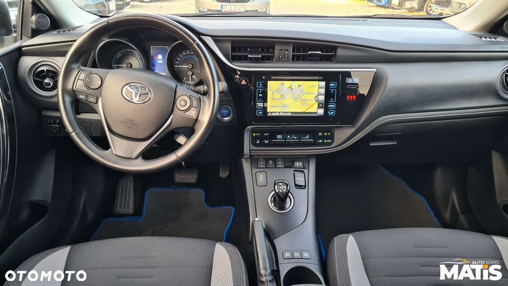 Toyota Auris - 31
