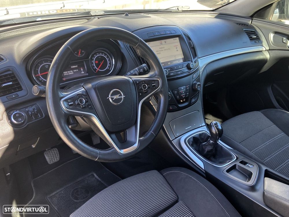 Opel Insignia Sports Tourer 2.0 CDTi Executive S/S - 14