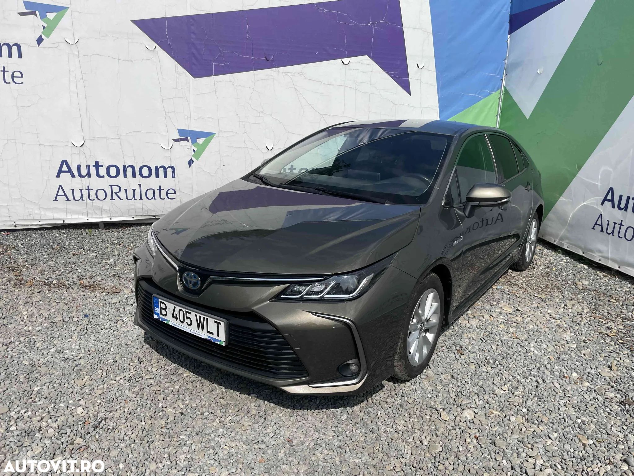 Toyota Corolla - 1