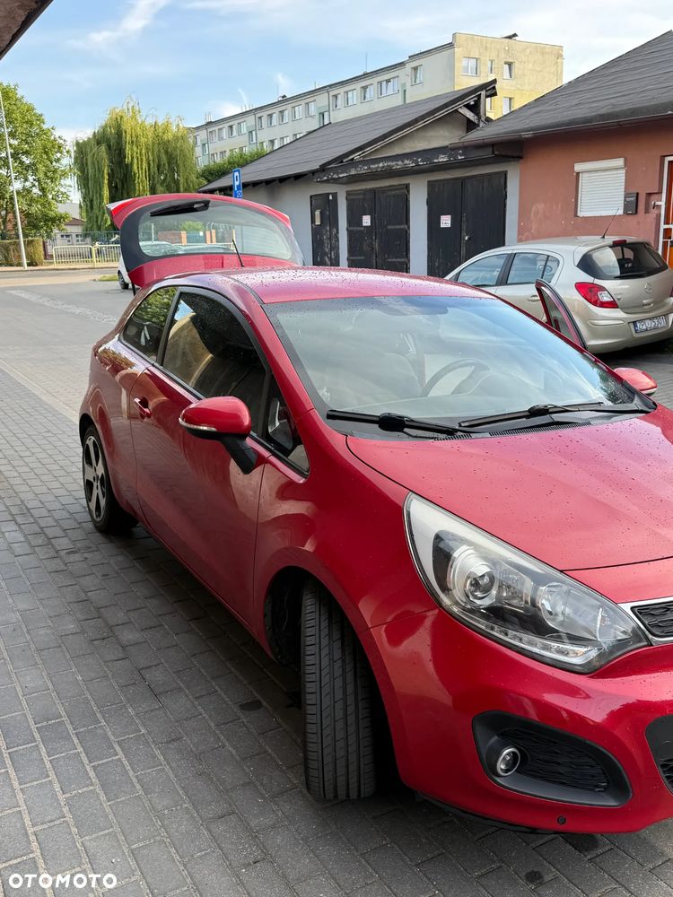 Kia Rio 1.4 Dream Team Edition - 2