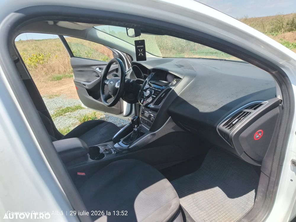 Ford Focus 1.6 TDCI DPF Titanium - 15