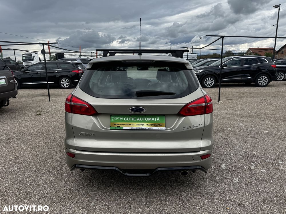 Ford Focus - 4