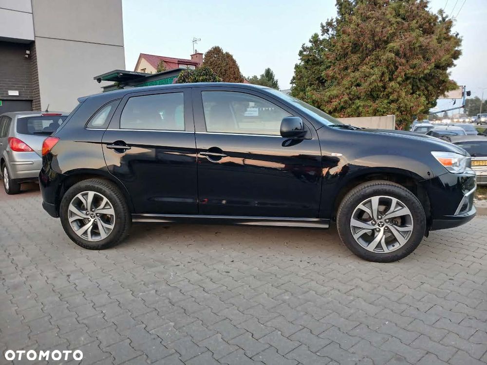 Mitsubishi ASX - 8