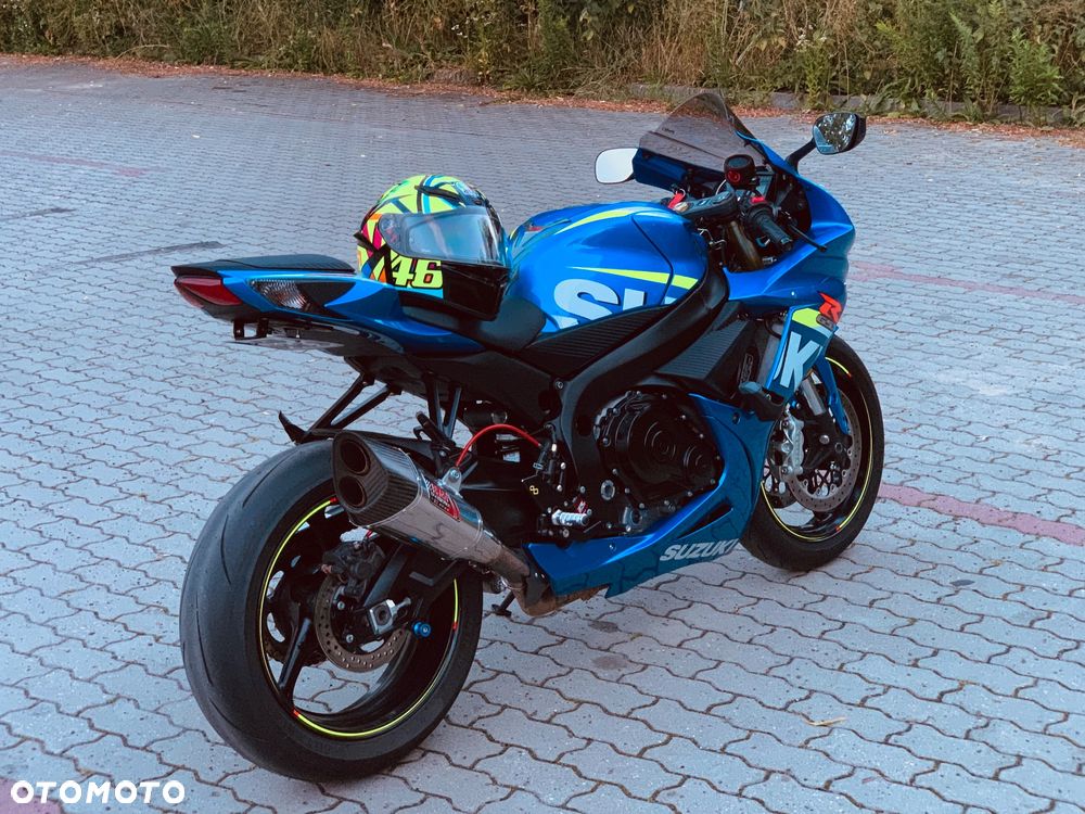 Suzuki GSX-R - 2