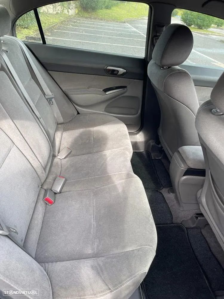 Honda Civic 1.3 DSI i-VTEC Hybrid Confort - 9