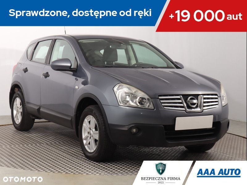 Nissan Qashqai - 1