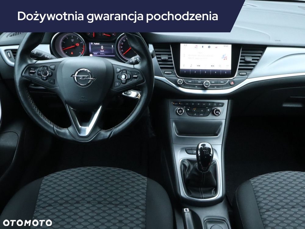 Opel Astra - 9