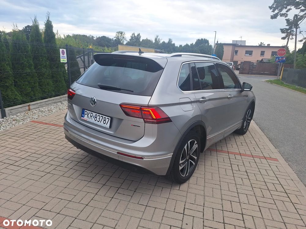 Volkswagen Tiguan 2.0 TDI SCR 4MOTION (BlueMotion Techn.) DSG Highline - 6