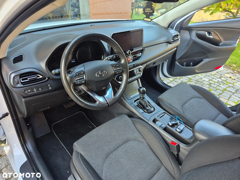 Hyundai i30 1.6 CRDI DCT Intro - 29