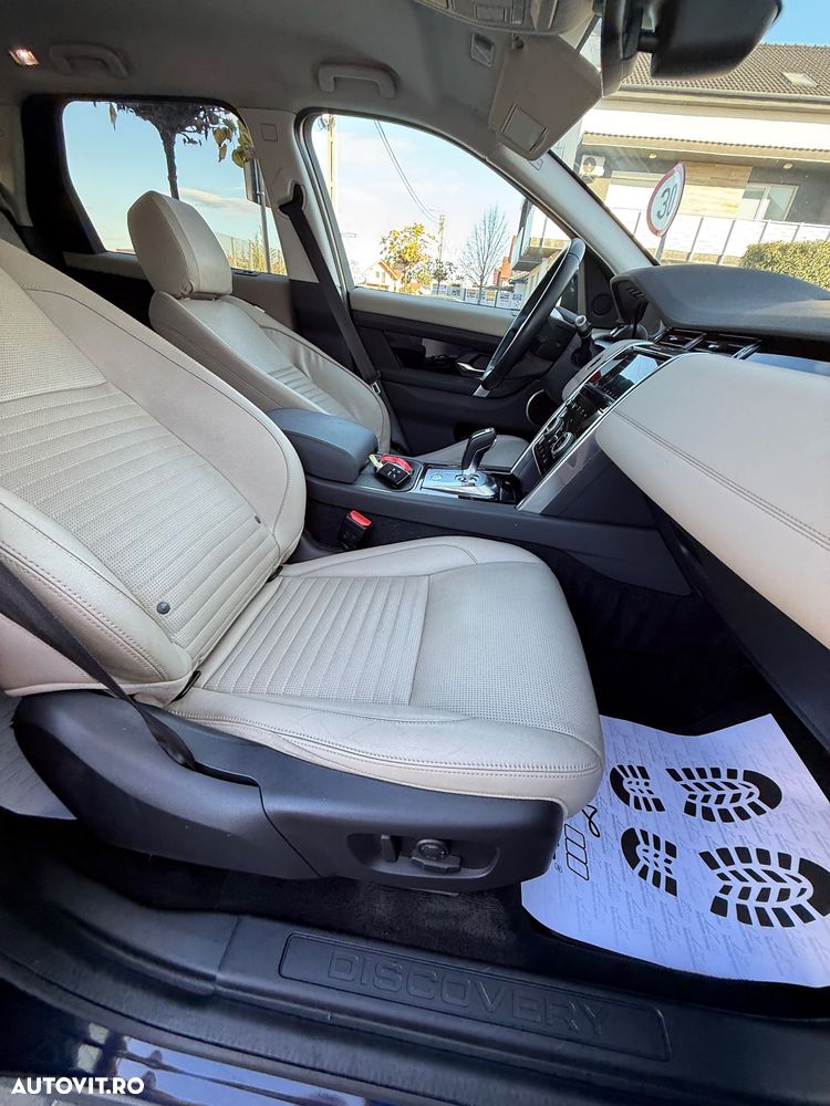 Land Rover Discovery Sport - 17