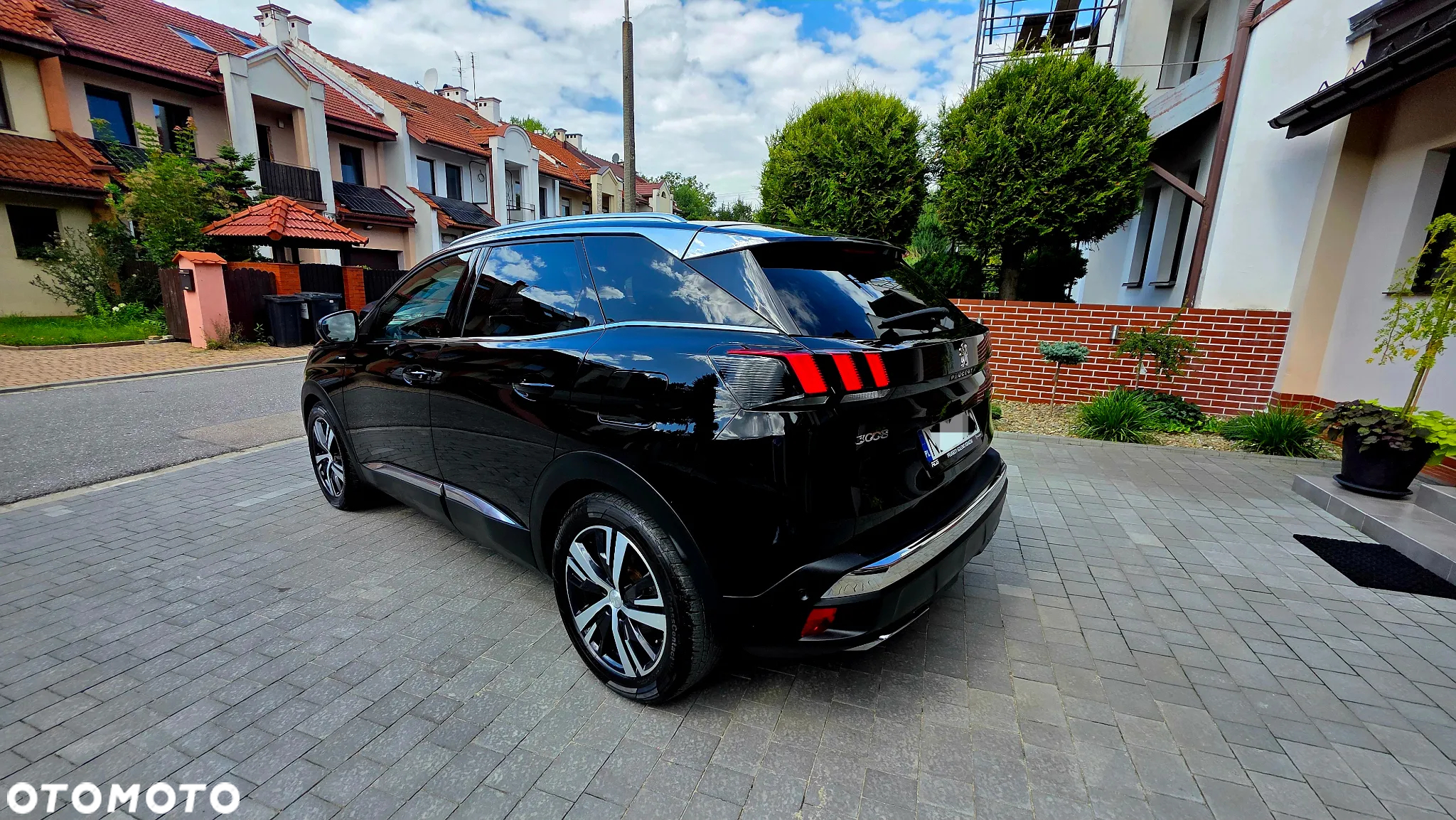 Peugeot 3008 1.6 PureTech Hybrid4 PHEV GT S&S EAT8 - 4
