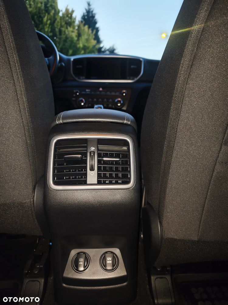 Kia Sportage 1.6 GDI L 2WD - 9