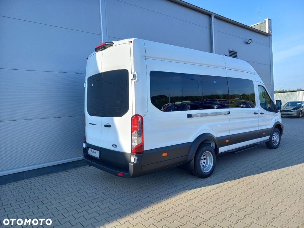 Ford Transit autobus - 8