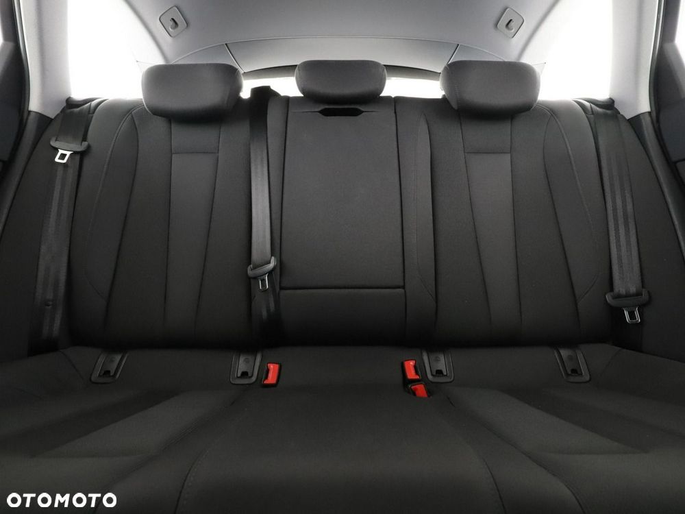 Audi A4 Avant 40 TDI Quattro Advanced S tronic - 19