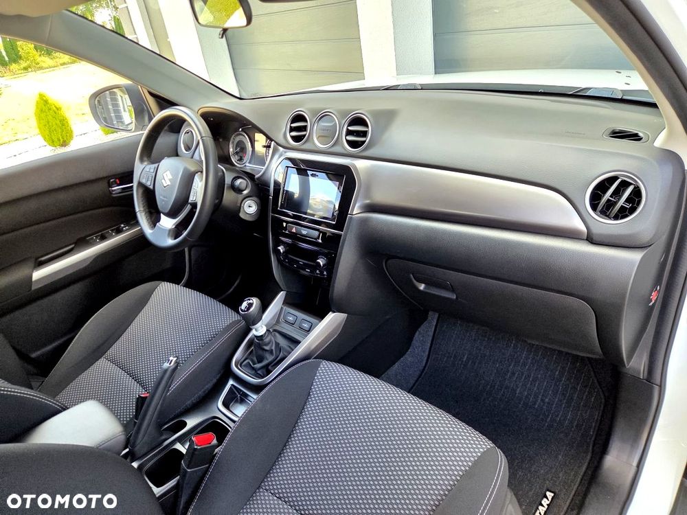 Suzuki Vitara - 18