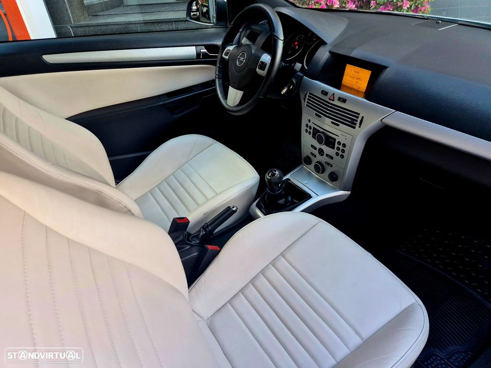 Opel Astra GTC 1.9 CDTI DPF Sport - 5