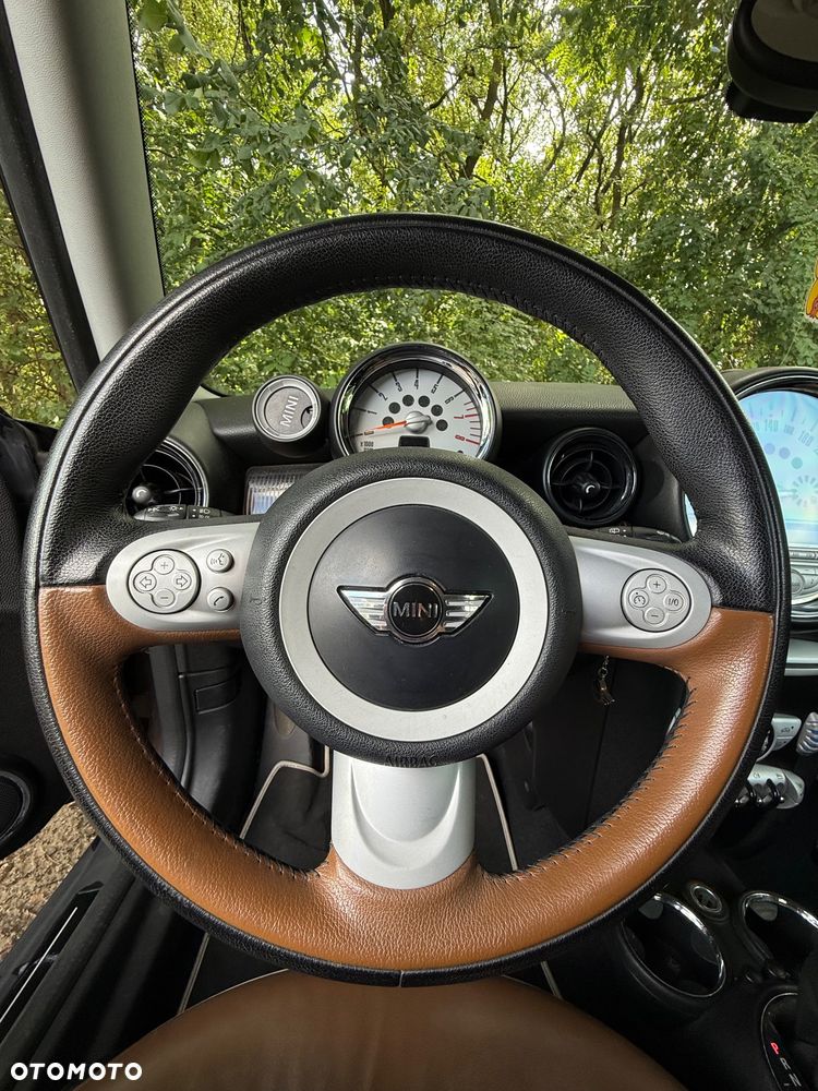 MINI Cooper 50 Mayfair - 14