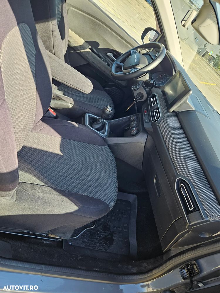 DACIA Logan 2023 — imagine 13