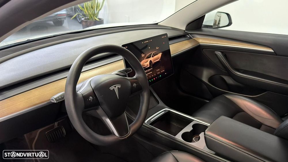 Tesla Model 3 Long Range Tração Traseira - 6