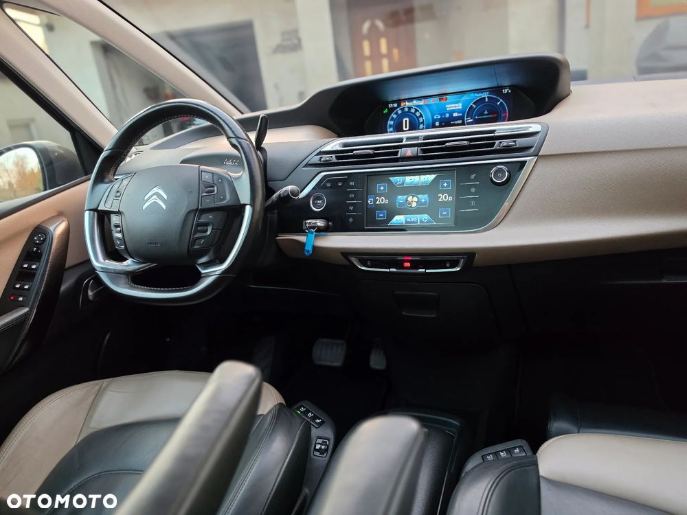 Citroën C4 Picasso - 32