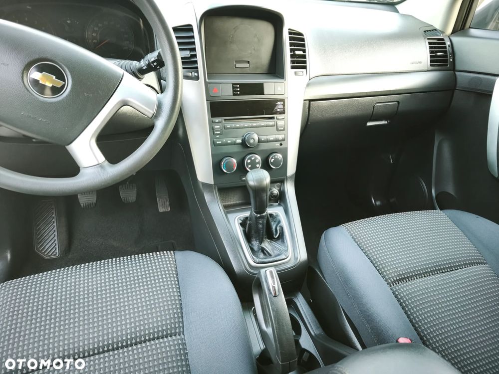 Chevrolet Captiva 2.4 2WD 5 Sitzer LS - 13