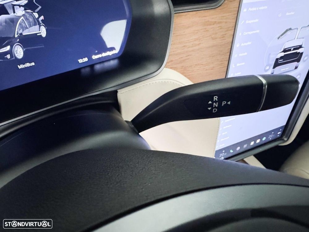 Tesla Model X 100 kWh Long Range AWD - 44