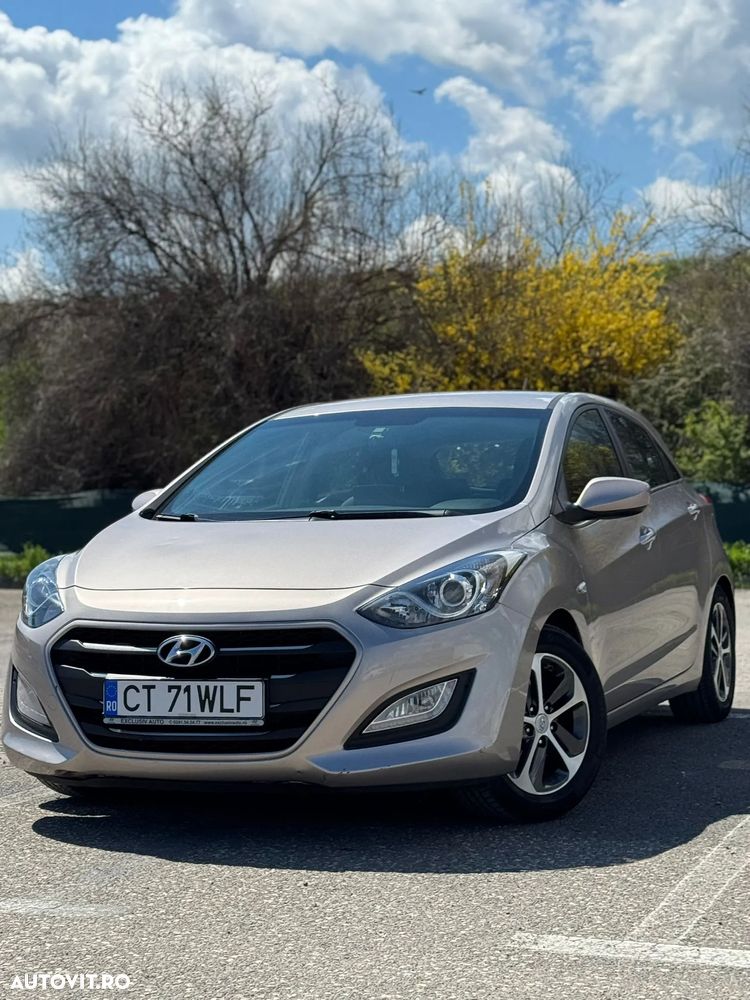 Hyundai i30 1.6 GDI Exclusive Special Edition - 1