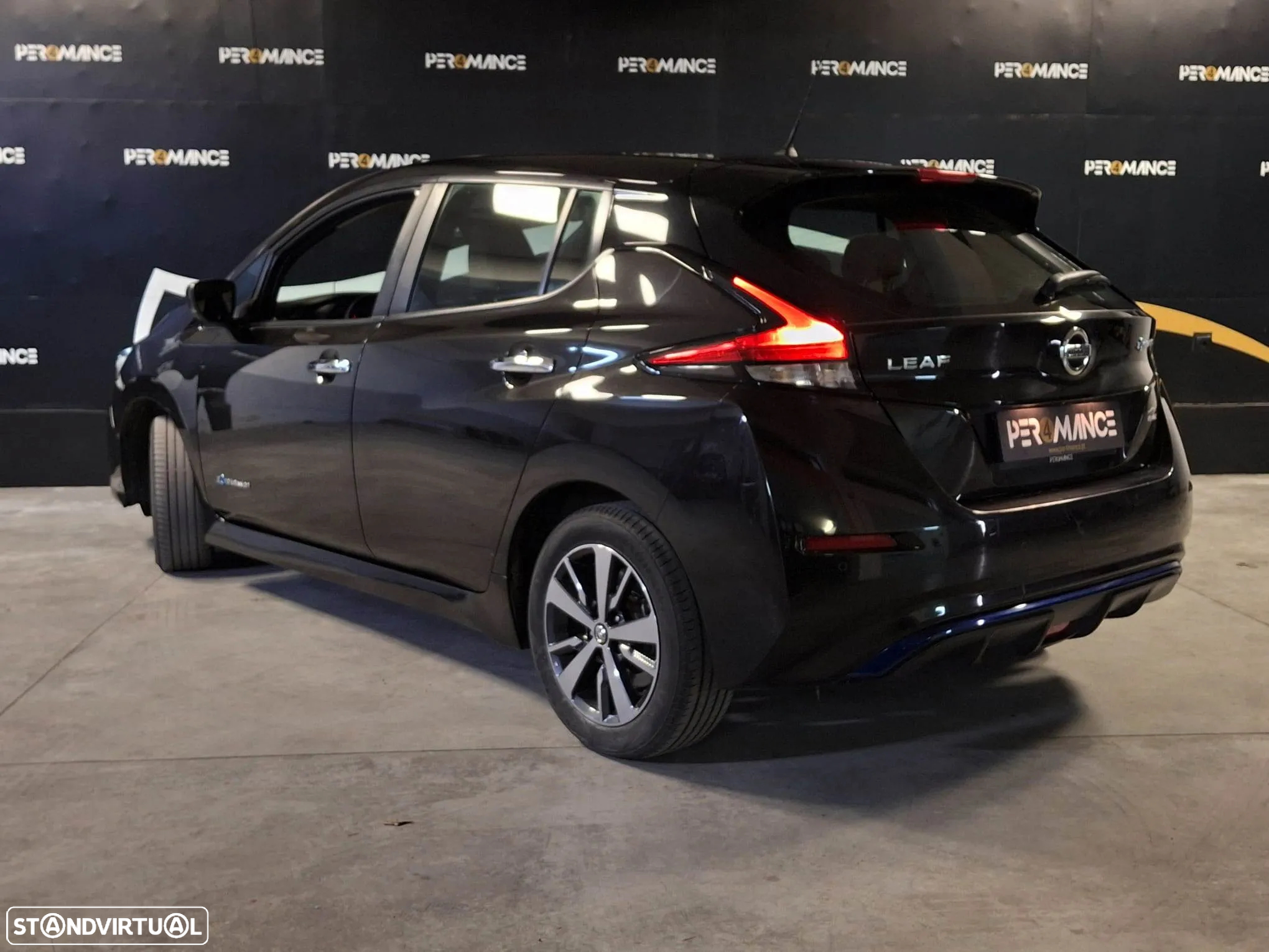 Nissan Leaf 40 kWh Acenta - 8
