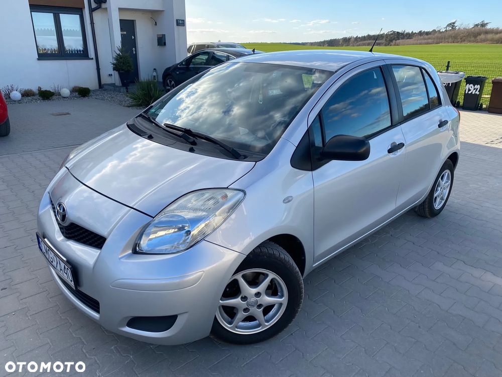 Toyota Yaris 1.33 VVT-i Cool+ - 1