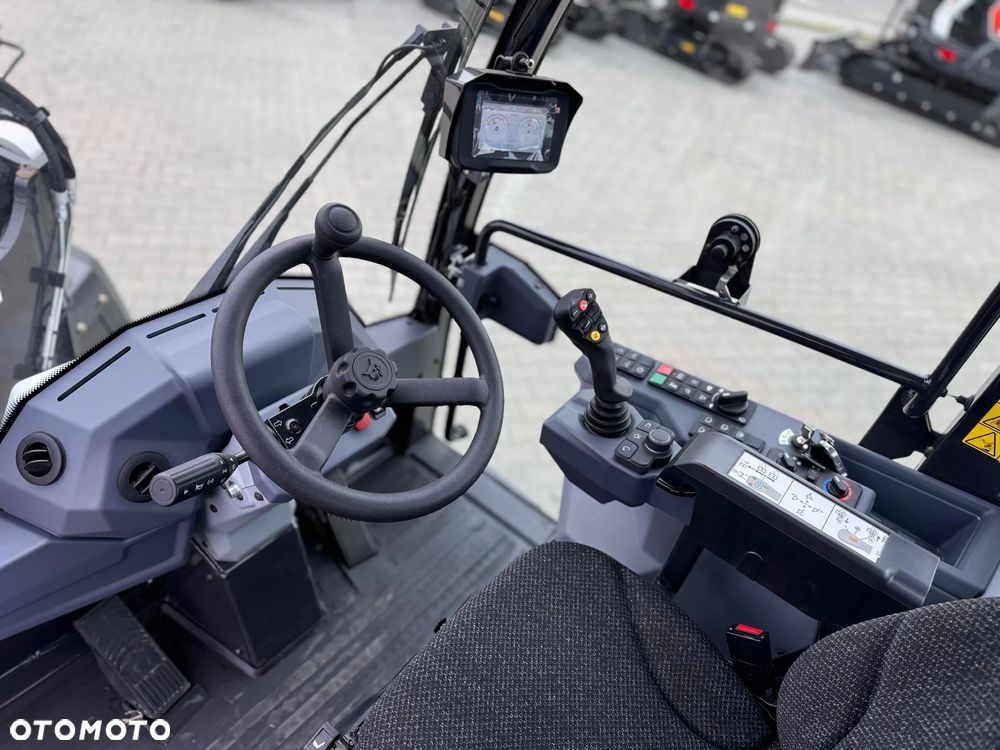 Bobcat L95 - 3