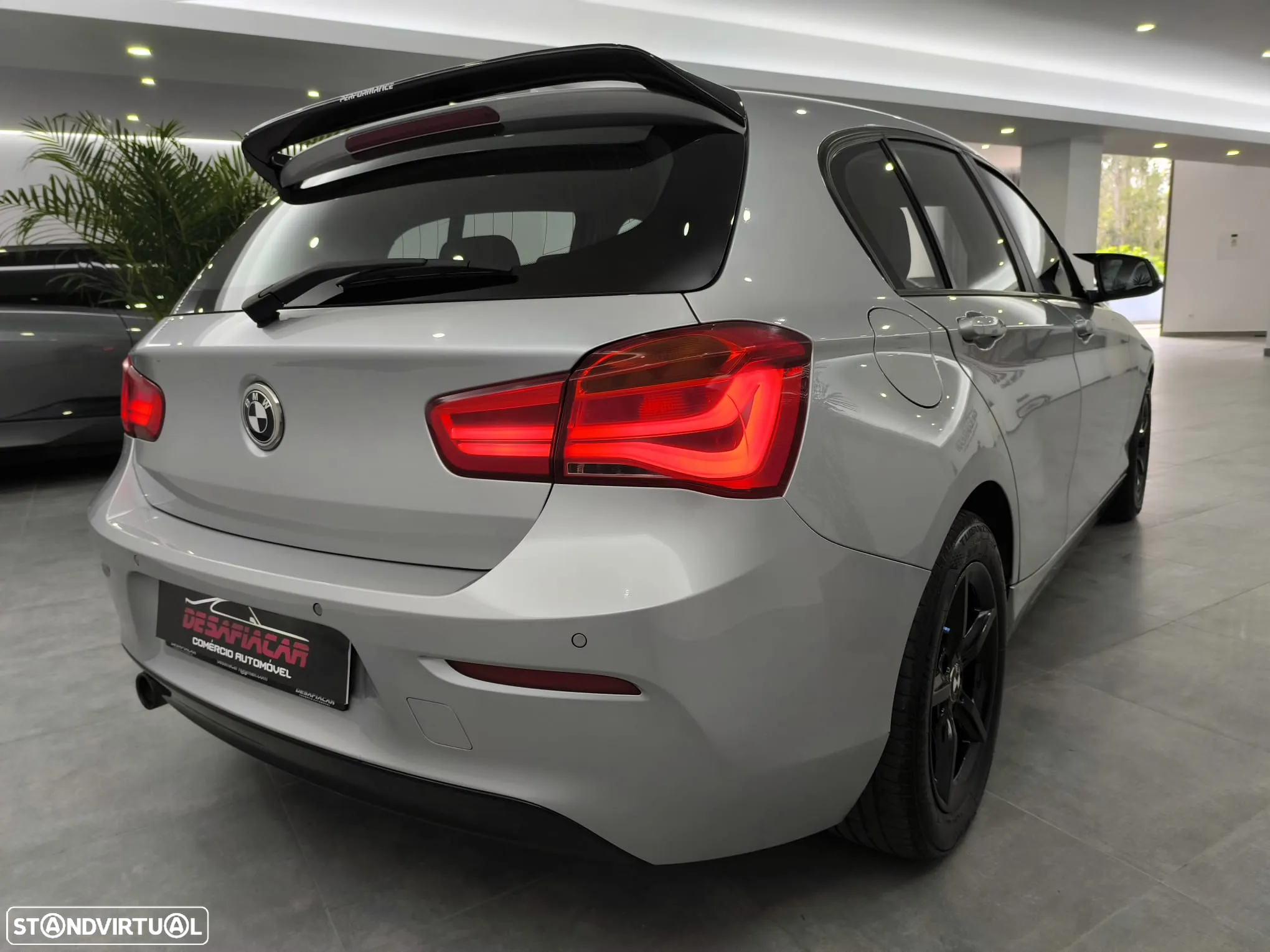 BMW 116 d Line Sport - 19