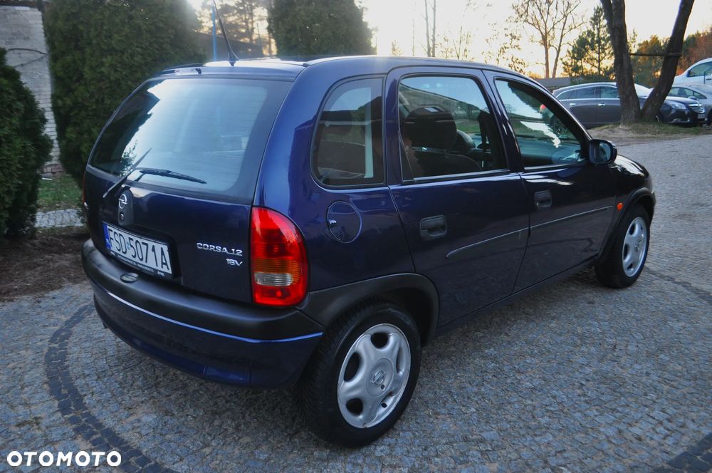 Opel Corsa - 7