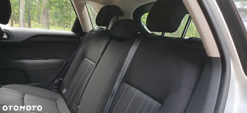 Citroën C4 - 10
