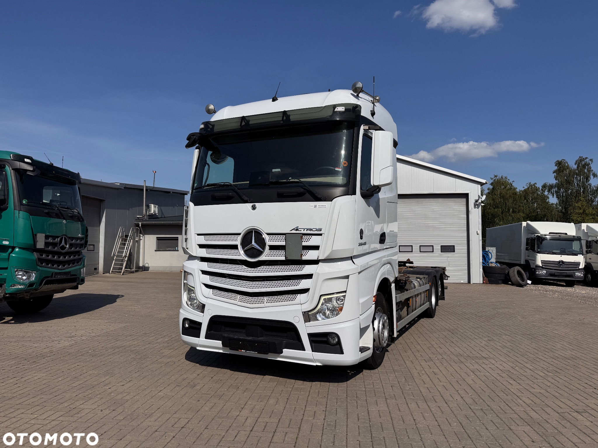 Mercedes-Benz Actros - 2