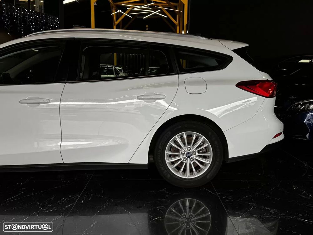 Ford Focus SW 1.5 TDCi EcoBlue Titanium - 11