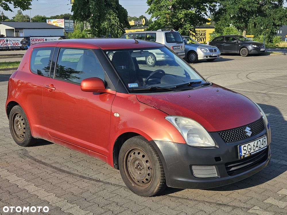 Suzuki Swift - 1