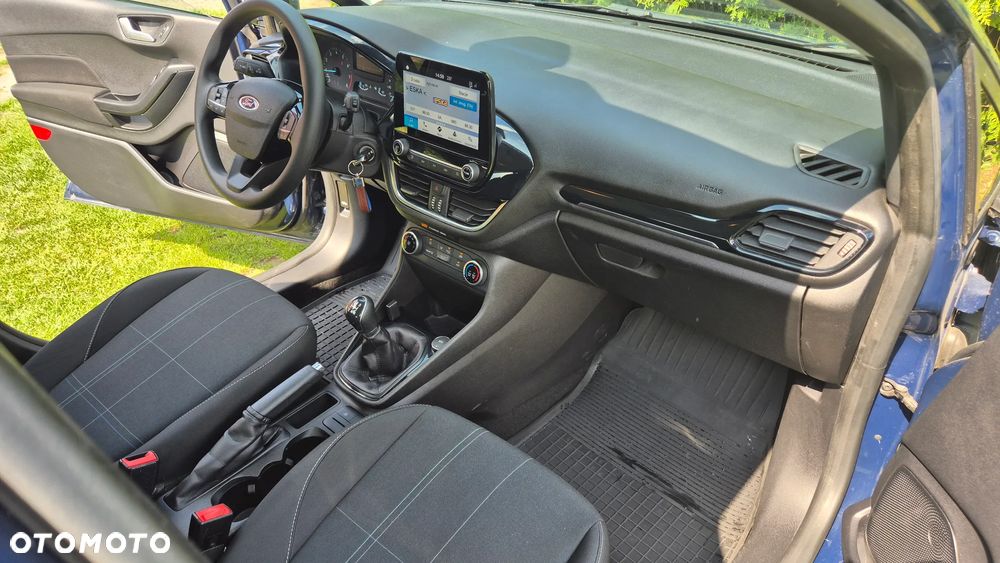 Ford Fiesta 1.1 Trend - 12