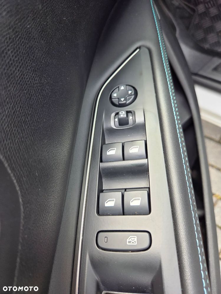 Peugeot 5008 1.2 PureTech Allure Pack S&S EAT8 - 35