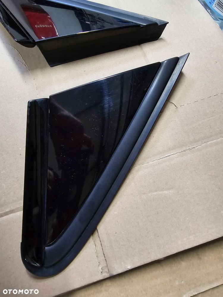 OSŁONA BŁOTNIKA PRAWA LEWY A2466900887 A2466900787 MERCEDES W246 LIFT - 2