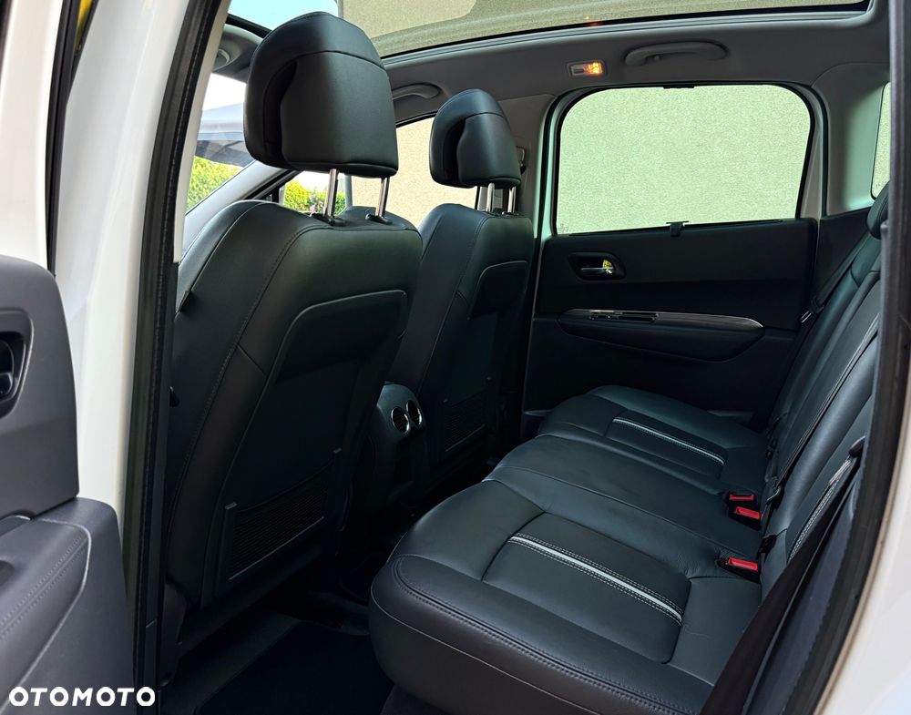 Peugeot 3008 HDi 150 Allure - 11