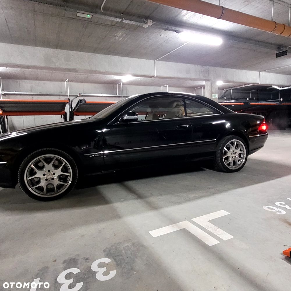 Mercedes-Benz CL - 12