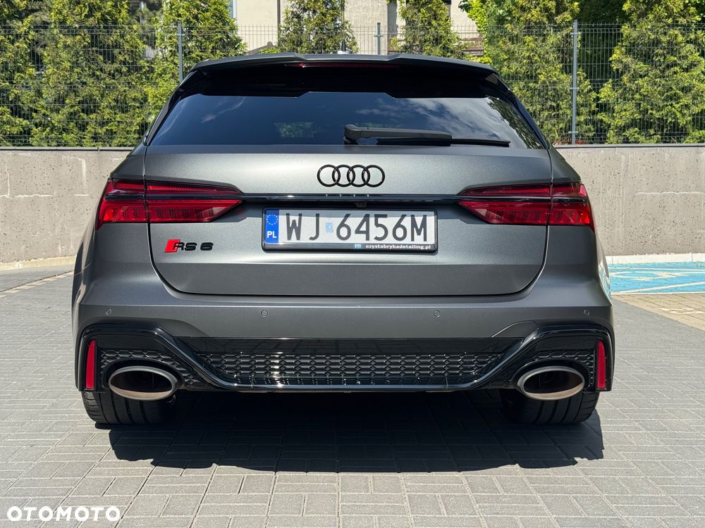Audi RS6 Avant - 4
