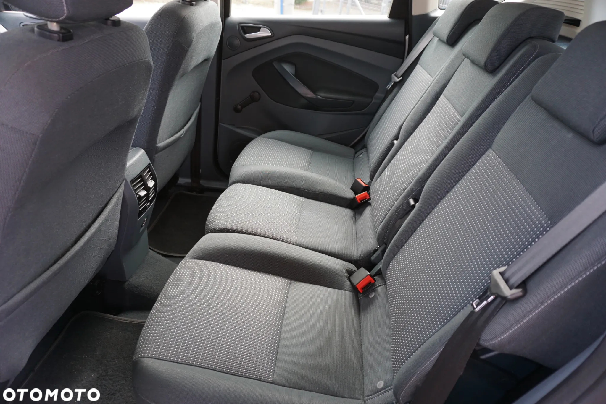 Ford C-MAX 1.6 TDCi Trend - 10