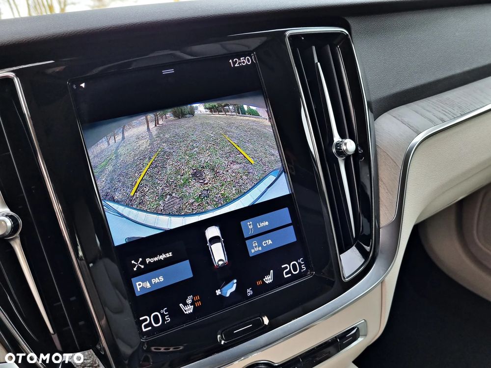 Volvo V60 Cross Country B5 B AWD Plus - 26