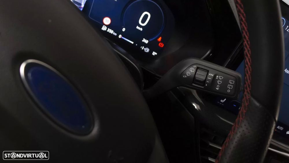 Ford Focus 1.0 EcoBoost MHEV ST-Line Aut. - 30