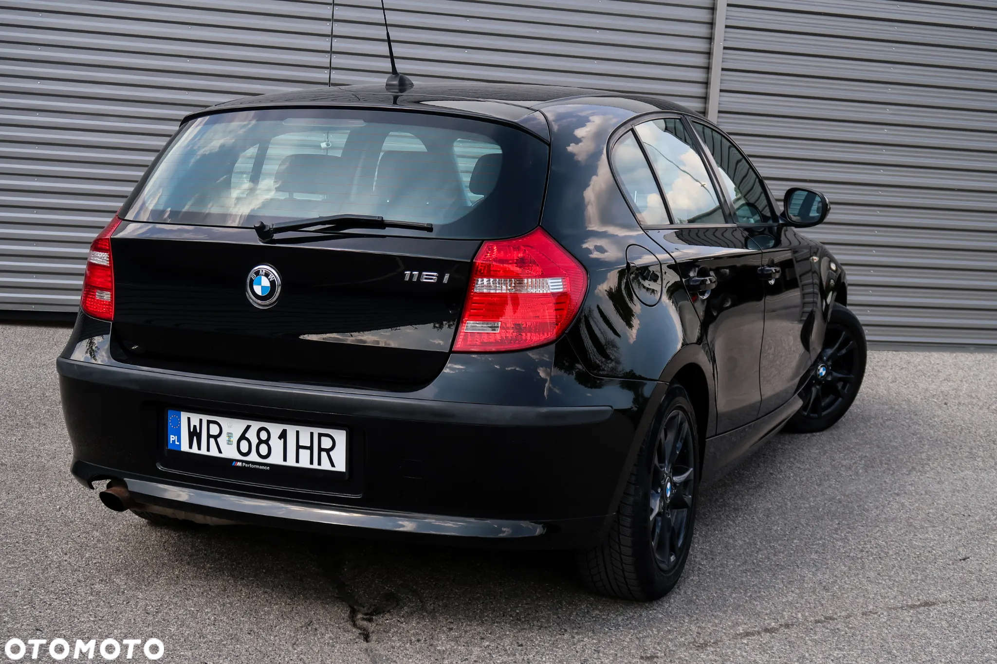 BMW Seria 1 116i - 15