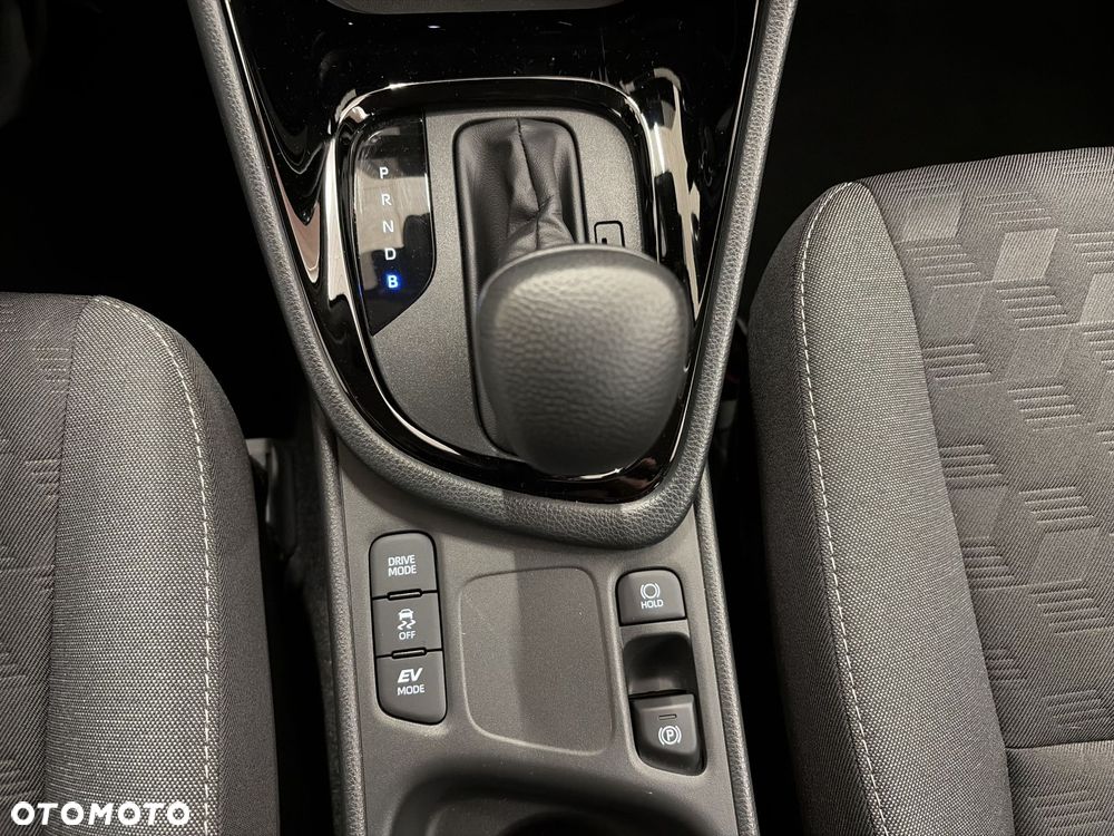 Toyota Yaris Hybrid 1.5 Style - 22