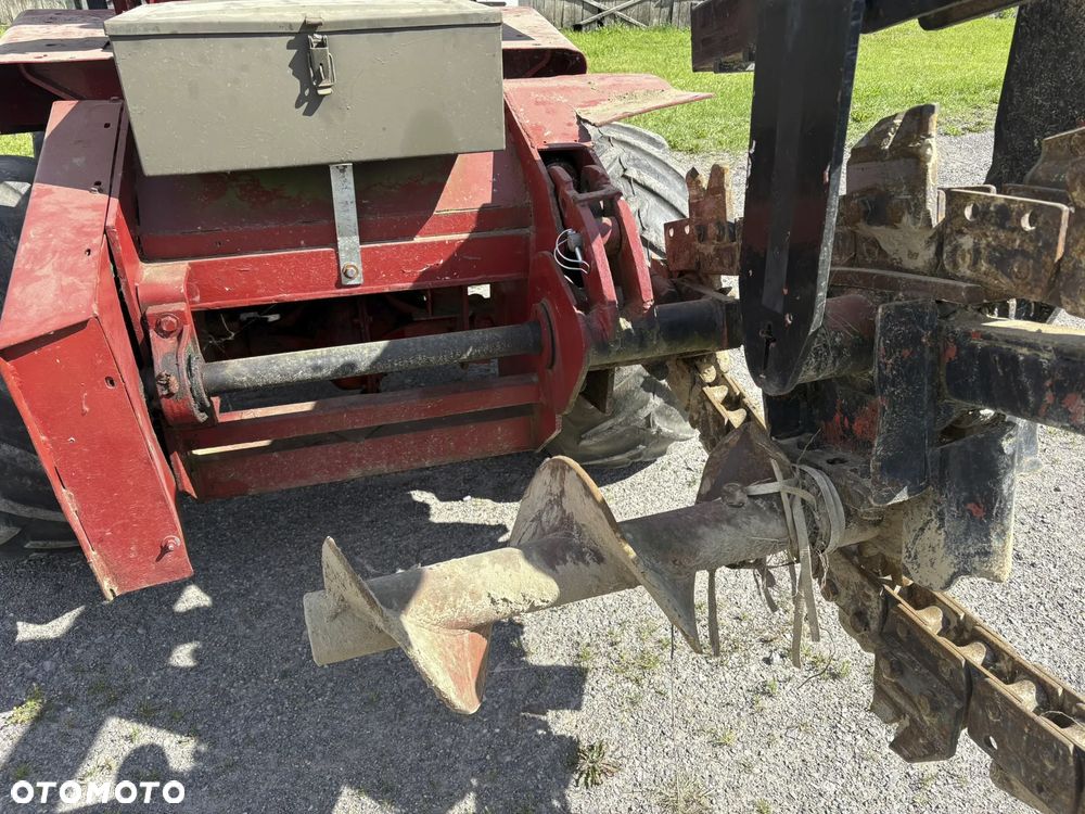 Ditch Witch r65 - 18