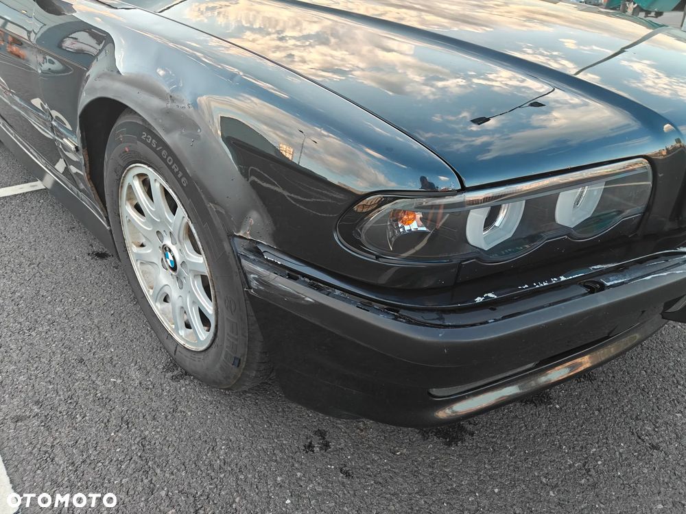 BMW Seria 7 - 11