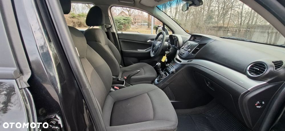 Chevrolet Orlando 1.8 LS - 25